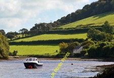 Photo 6x4 Boat floating on