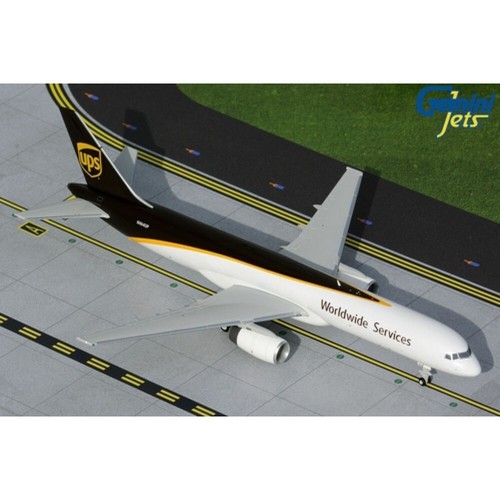 Ups boeing 757 200pf n464up - 757-200pf,