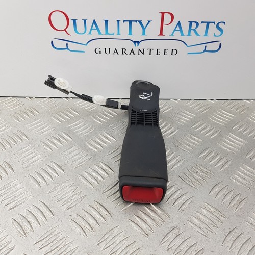 Toyota rav4 seat belt - toyota,