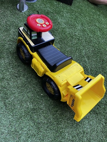 Tonka dump truck - dump, ride-on