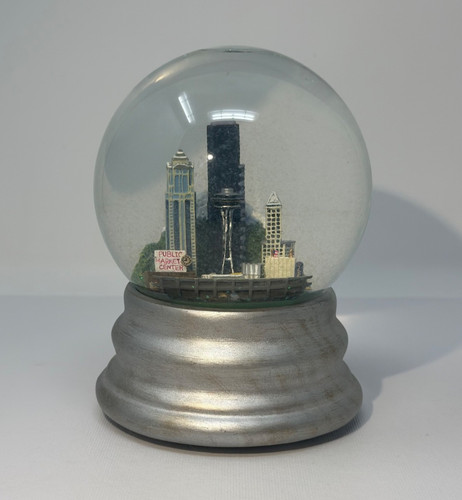 Seattle musical snow globe - snow,