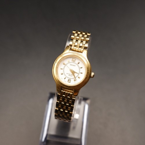 Seiko v701 2h30 ladies gold - ladies,