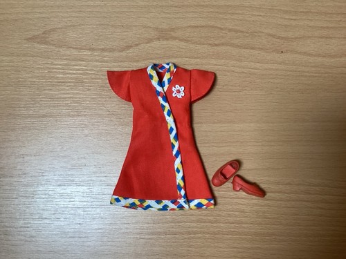 Vintage sindy doll - doll, outfit