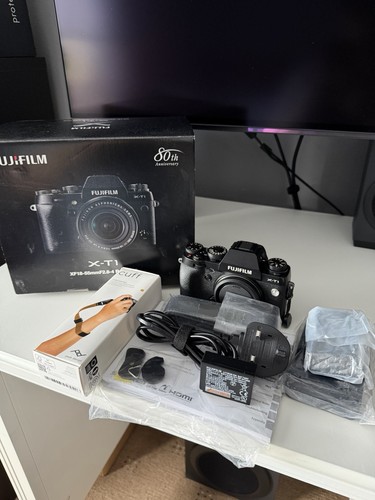 Fujifilm fuji mirrorless - x-t1,