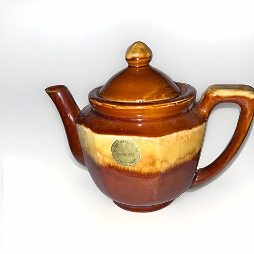 Hand decorated brown cream - hand,