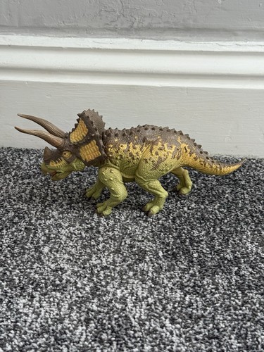 Lanard 2017 triceratops - lanard,