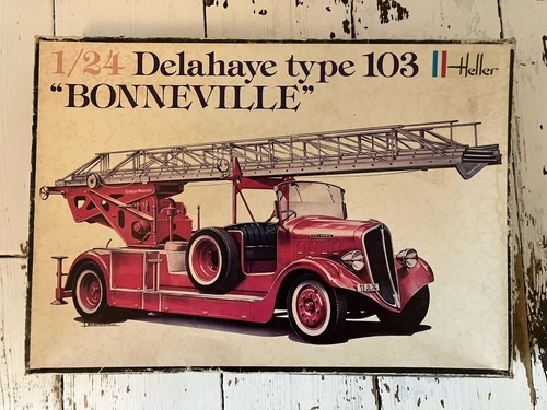 Heller delahaye type 103 - 1/24,