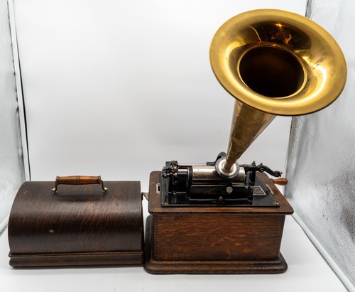 Edison standard phonograph - edison,