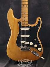 Fender 1976 Stratocaster Used