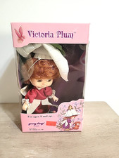 1981 Victoria Plum Doll Young