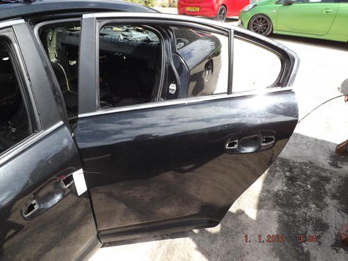 Toyota avensis left - avensis,