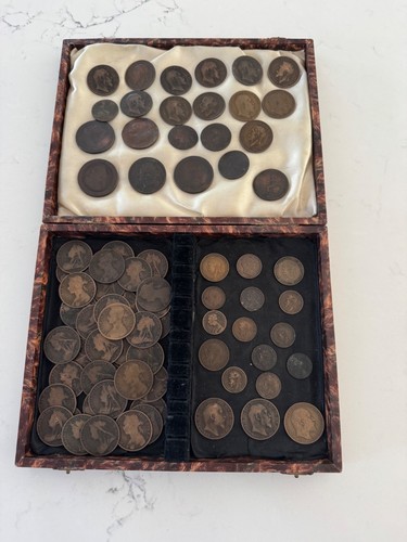 Old english coins mostly - -,