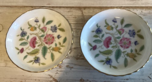 Pair haddon hall minton - a,