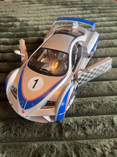 Bburago metal kit alfa - kit, 1:18