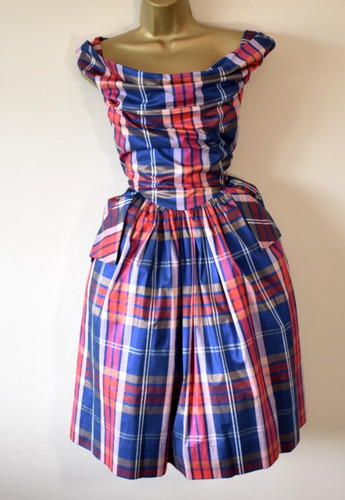 Iconic vivienne westwood - vivienne,