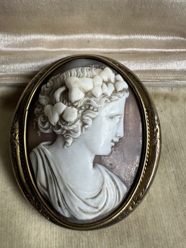 Victorian antique gold tone - victorian,