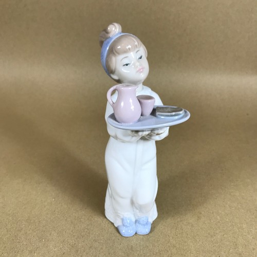 Nao lladro breakfast for - for, mom