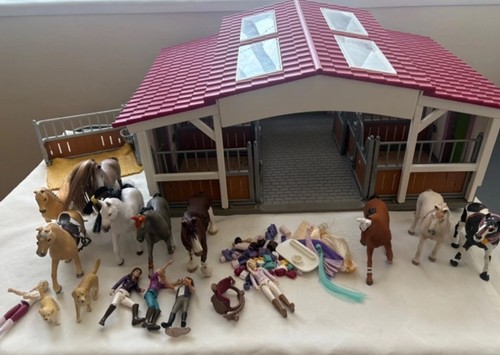 Schleich horse stable barn - stable,