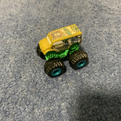 Hot wheels monster trucks - hot,