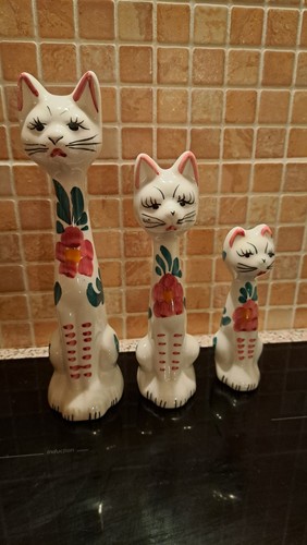 Retro trio cats vintage design - cats,