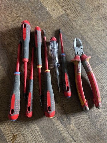 Electricians tools various - tools,