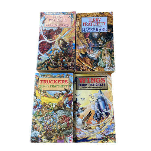 Terry pratchett discworld - pratchett,