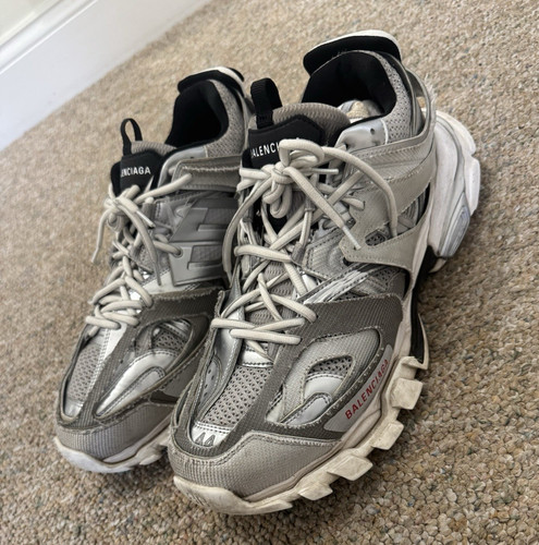 Rare balenciaga track - *rare*,