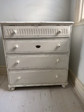 Vintage 4 Drawer Chest Shabby