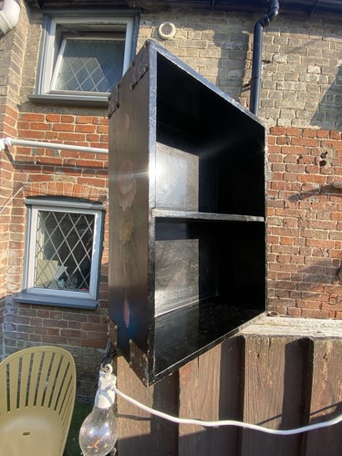Unusual bargeware shelving - unusual, bargeware???