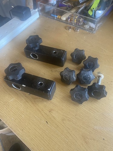 Boss seat box - box, items