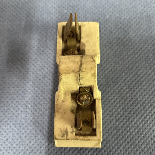 Mem 15a ceramic fuse - ceramic,