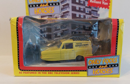 Lledo reliant regal van only - reliant,