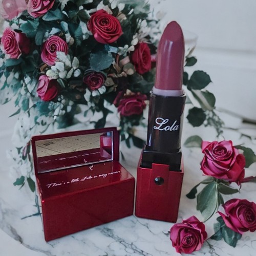 Lola usa cosmetics - usa, luxurious