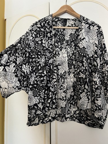 Black white floral - h&m,