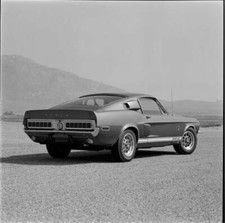 Motor Racing 1968 Ford Mustang