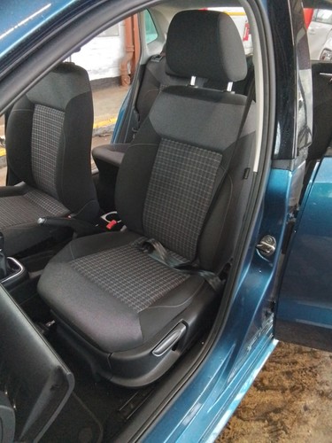 Front seat volkswagen polo - front,