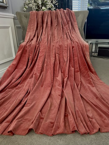 Huge pink vintage - pink,