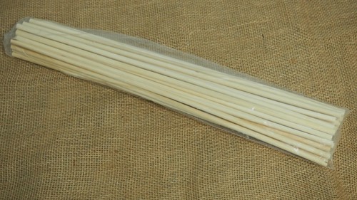 Long wooden wood - dowel, sticks
