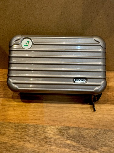 Eva air rimowa hard case - air,