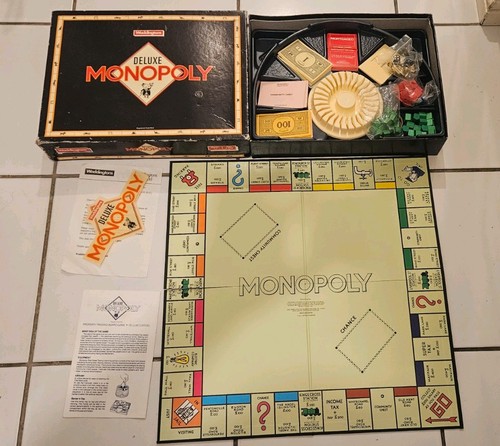 Waddingtons deluxe monopoly - waddingtons,