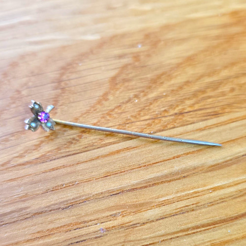 Vintage metal flower top - metal,