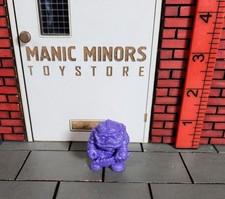 Bad Eggz Bunch Vintage Galoob Mini-Figure - Poacher - Purple