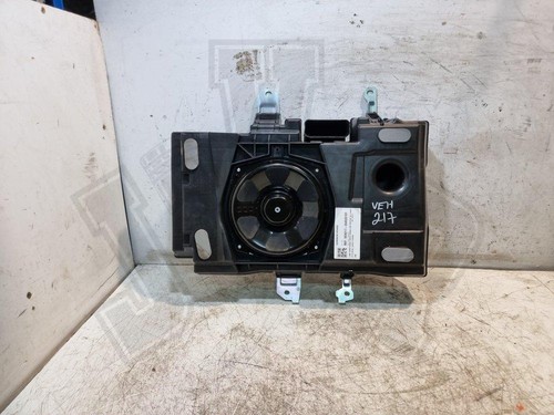 Range rover subwoofer bass - range,