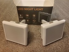 2 Pack Dusk To Dawn Wall Night Lights Auto On/Off 