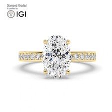 Oval Diamond Engagement Ring