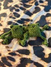 2 Cute Crochet Leggy Frogs