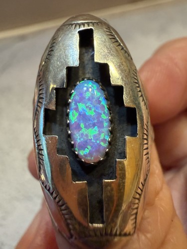 Sterling signed navajo shadow - navajo,