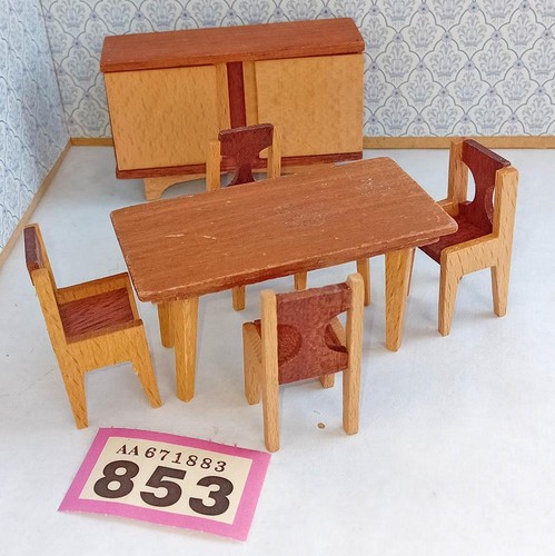 Vintage dol toi - doll's, house