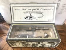 Corgi 50401 Unsung Heroes HUEY UH-1C IROQUOIS ‘HOG’ HELICOPTER…Ltd Ed - 1/48