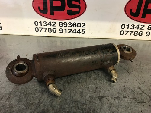 Hydraulic steering ram 120 - hydraulic,